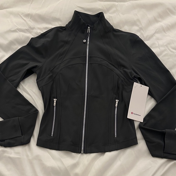 lululemon athletica Charcoal NULU Utility Jacket - Picture 1 of 10